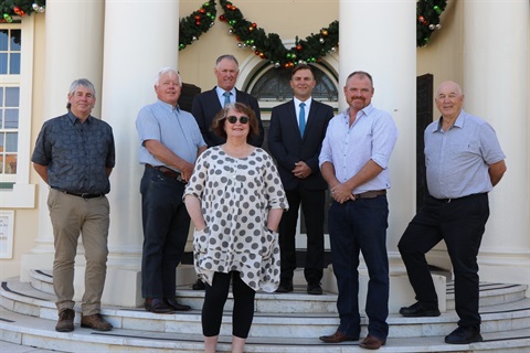 Councillors-on-steps-November-2020.jpg