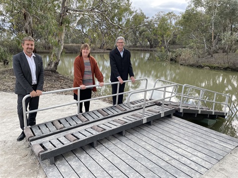 Kerang kayak launch.JPG